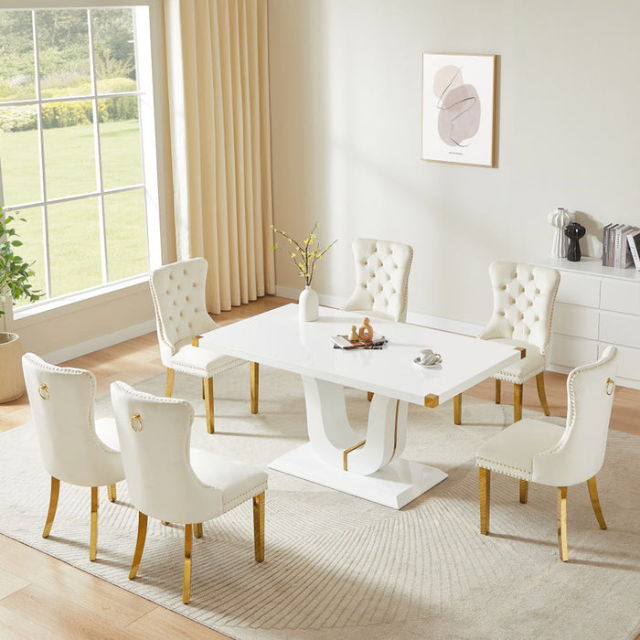 DT0221 DINING TABLE