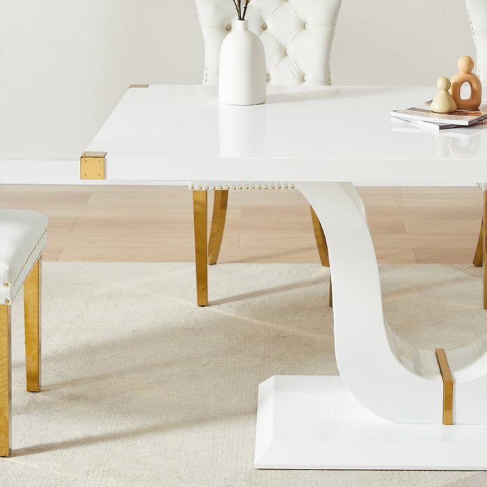 DT0221 DINING TABLE