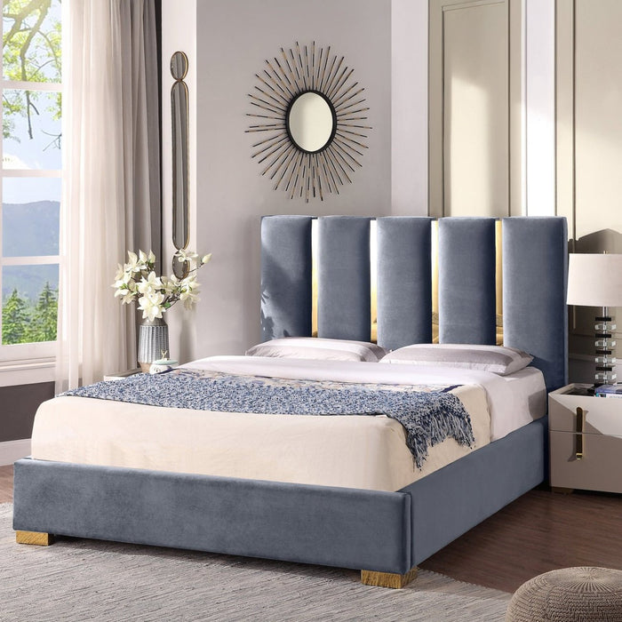 9006 QUEEN BED/EASTERN KING BED